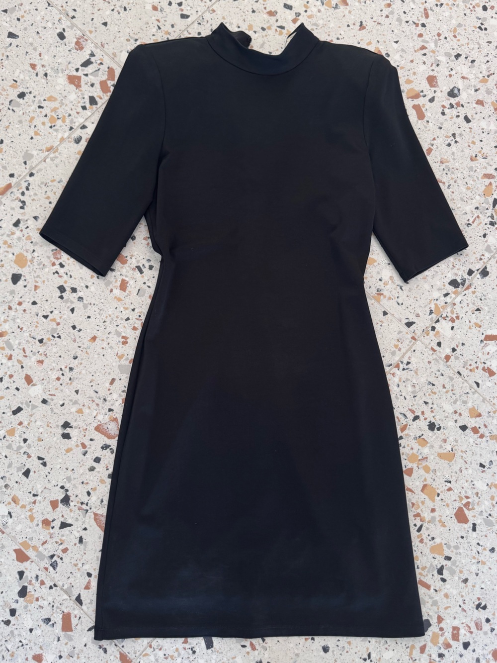 Alice + Olivia Black Mock-Neck short dress